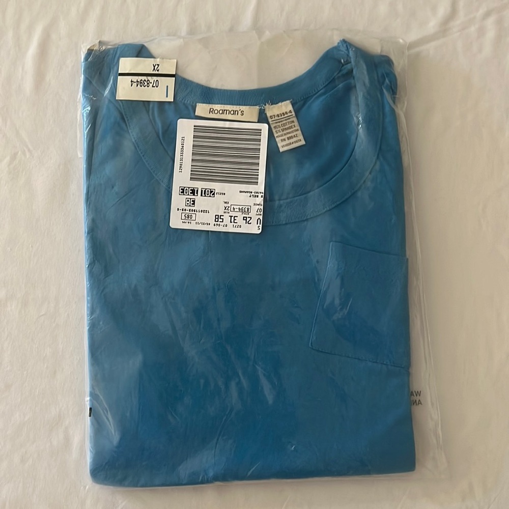 Roaman’s Shirt with Pocket. Size: 2X. Color: Blue
